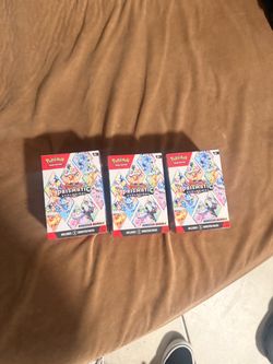 Prismatic evolution booster bundle