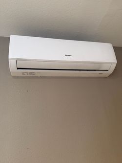 Mini split ac 500dollars