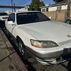 1995 Lexus ES 300