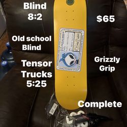 Skateboard Pro Deck Blind 8:2 !!$65 !! Tensor Trucks 