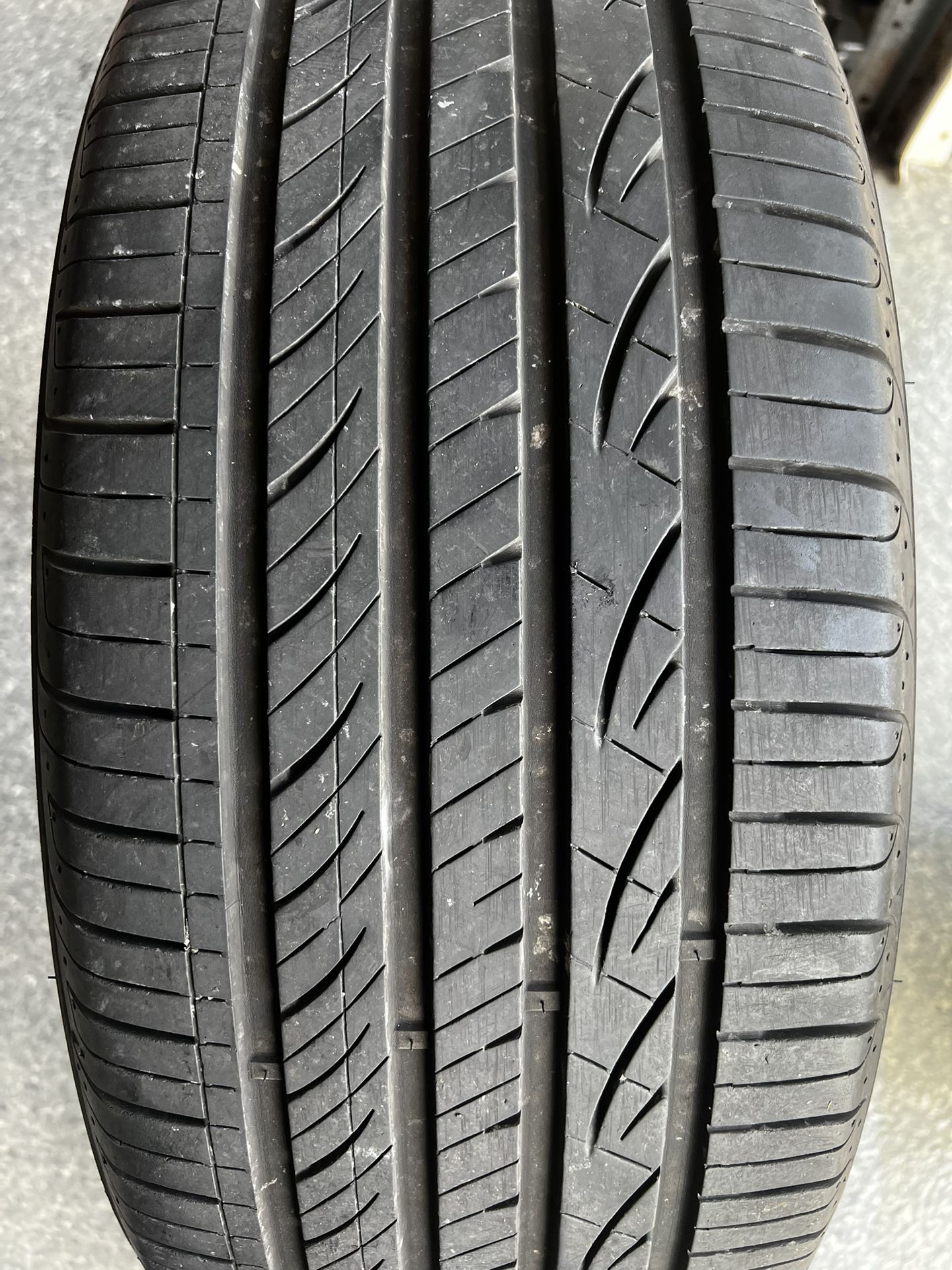 Tires Hankook Ventura S1 Noble 2
