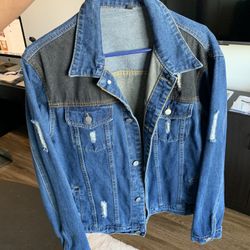 Stylish Men’s Denim Jacket