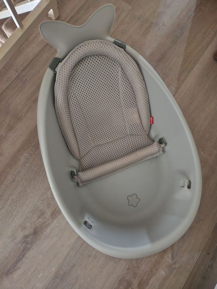 Skip Hop Moby Bath Tub Bathtub Gray Whale