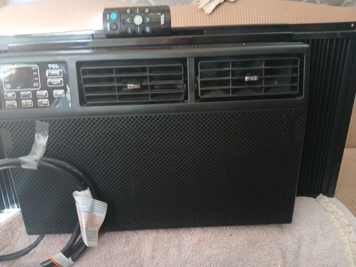 10,000 BTU Window Mount Air Conditioner 