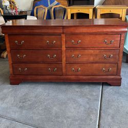 Long Vintage Solid Wood Dresser With 8 Drawers And Brass Handles,Glossy Look Like New, Classy In Great Condition 
