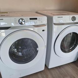 Samsung Electric Washer And Dyer Combo
