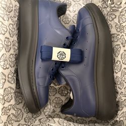 Alexander McQueen Oversize Sneakers Size 42