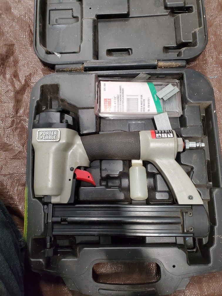 PORTER CABLE 18g. Crown Stapler