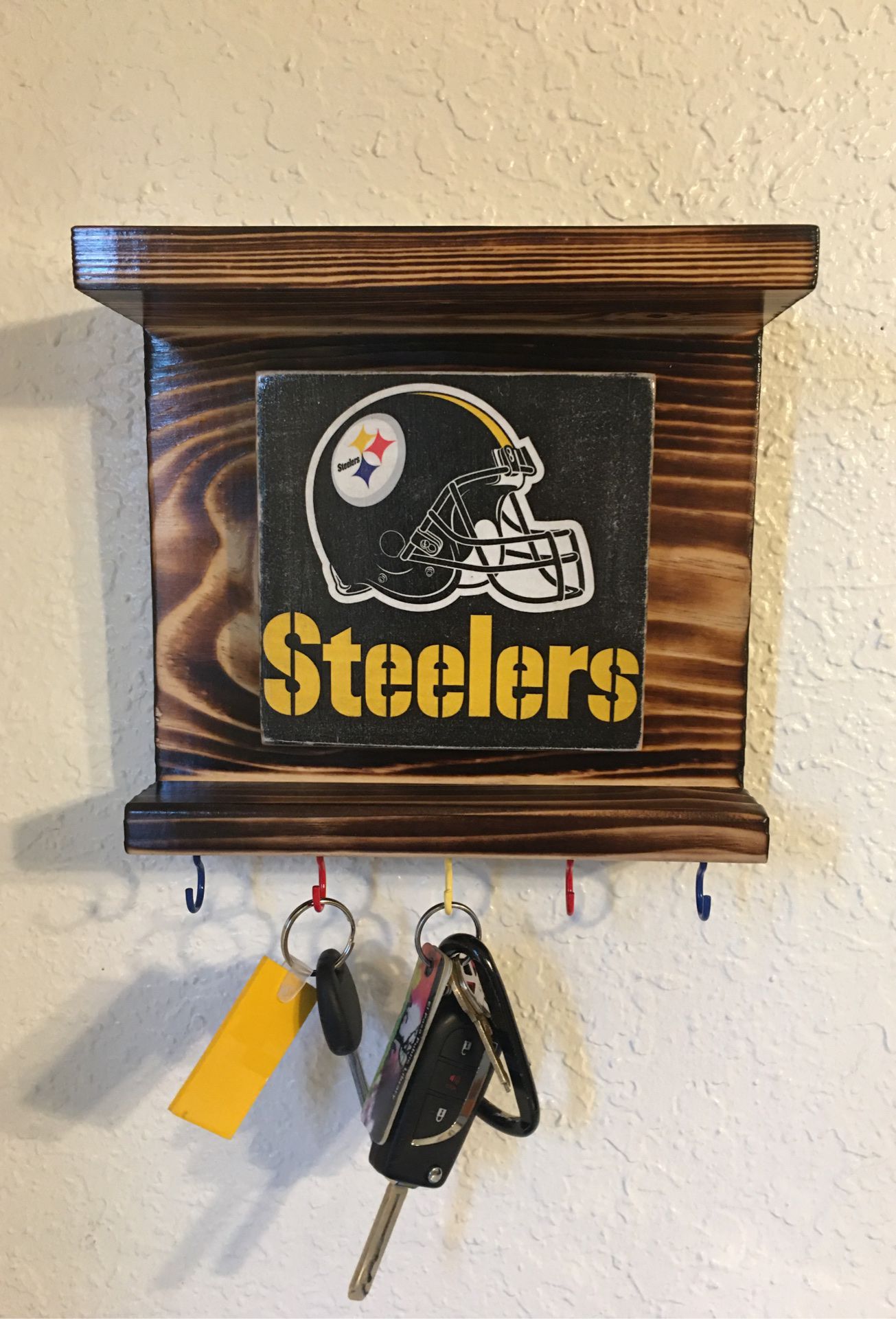Pittsburgh Steelers wall decor key holder with shelves