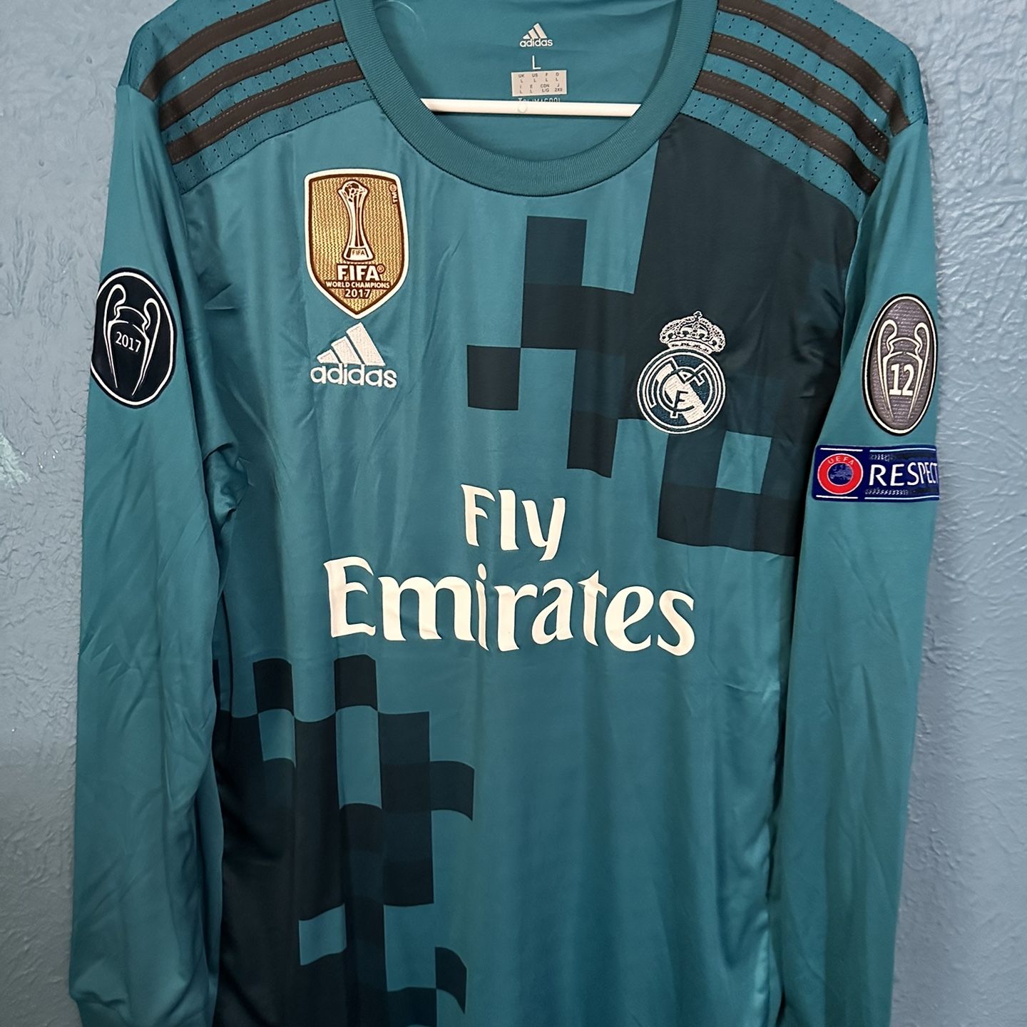 Ronaldo Real Madrid Blue Jersey for Sale in Irvine, CA - OfferUp