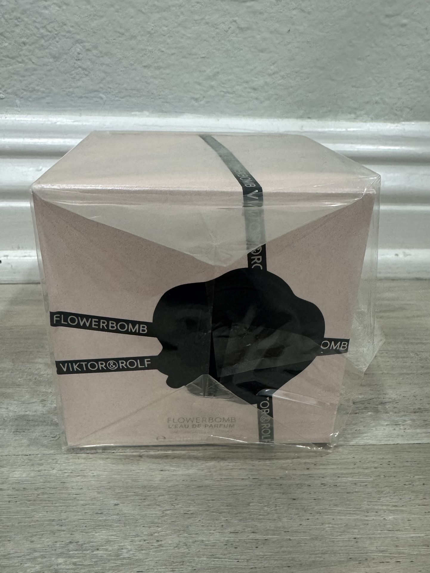 Fragrance Victor&Rolf Flowerbomb Eau De Perfume 50ml 1.7oz