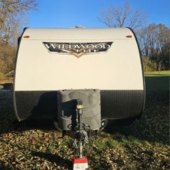 2021 Forest River Wildwood X-Lite 171RBXL 