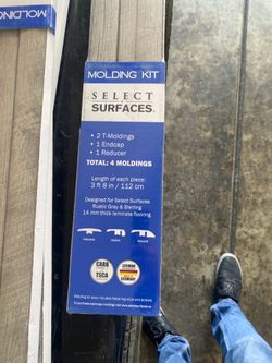 Select Surfaces Molding Kit