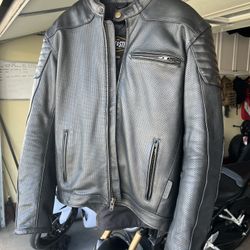 Motorcycle Leather Jacket (Medium)