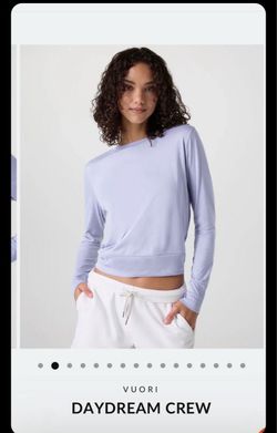 Vuori Daydream Crew in Lavender Mist - size XS