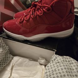Jordan 11 Win Like 96 All Red
