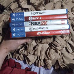 Various PS4 Games /5 Games