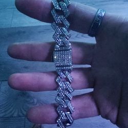 Diamond Studded Dog Collar Bling