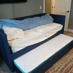 Trundle Bed