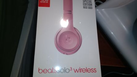 New Beats Solo 3 Headphones