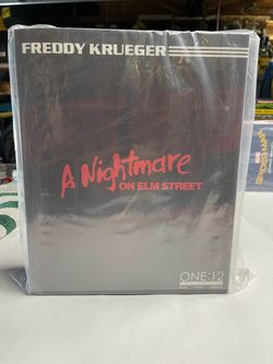 Mezco One:12 Freddy Krueger Nightmare on Elm Street
