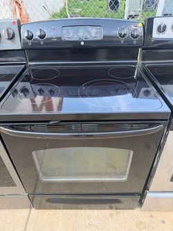 GE Electric Stove