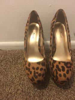 Heels size 8