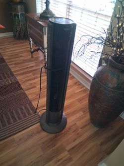Tall standing fan $20