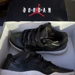 Jordan’s Size 9