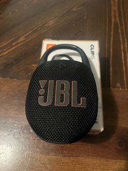 JBL 5 Bluetooth speaker