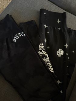 Wolves Graphic Black Leggings Set of Two