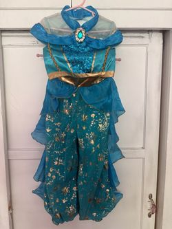 Jasmine costume