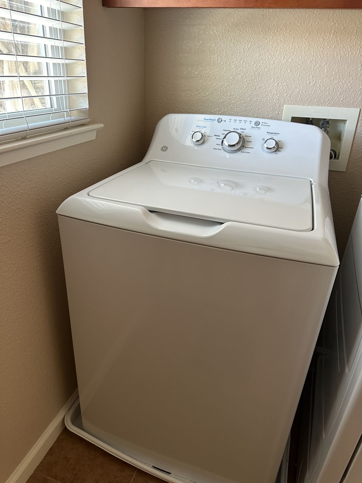 GE WASHER AND DRYER COMBO