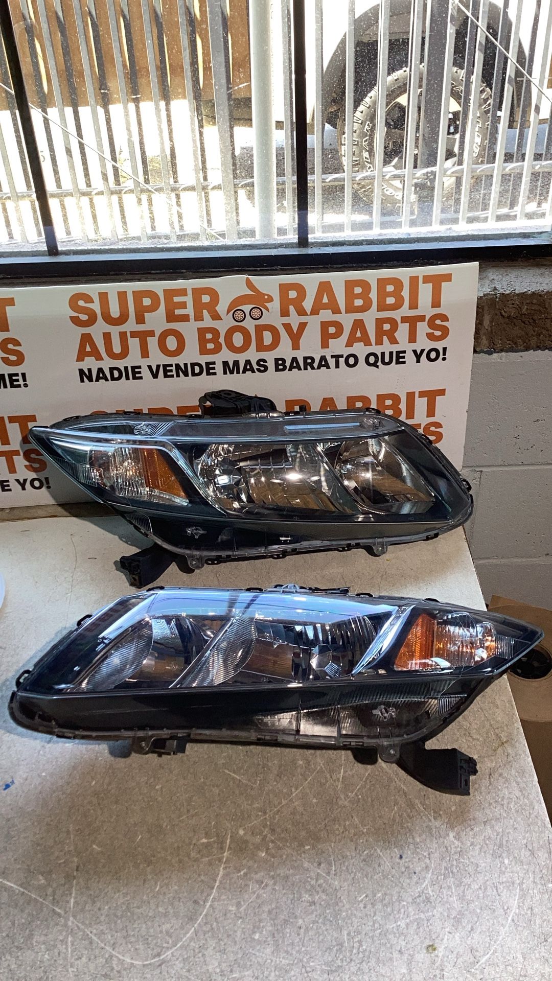 2012 Civic Headlight Pair Driver Passenger Original 😎2015