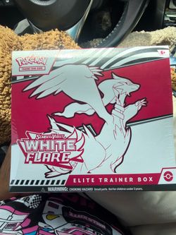 White Flare ETB Elite Trainer Box Pokemon