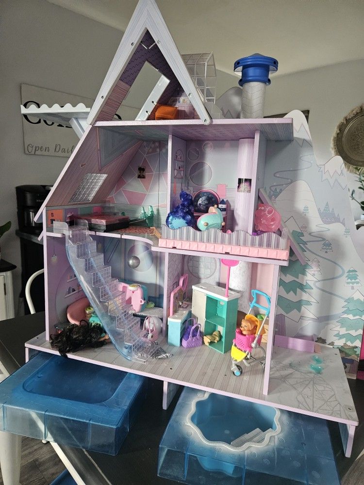 Lol Winter Doll House