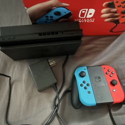 Nintendo Switch 
