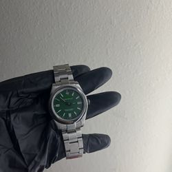 41mm Money Green Oyster W/traveling Pouch