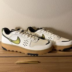 size 8 men’s nike city 
