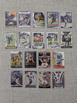 Justin Jefferson Football Card Lot of 18 Total DIFFERENT Minnesota Vikings ROOKIE HIGH GRADE