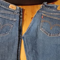 Levi Jeans Size 5 And 7