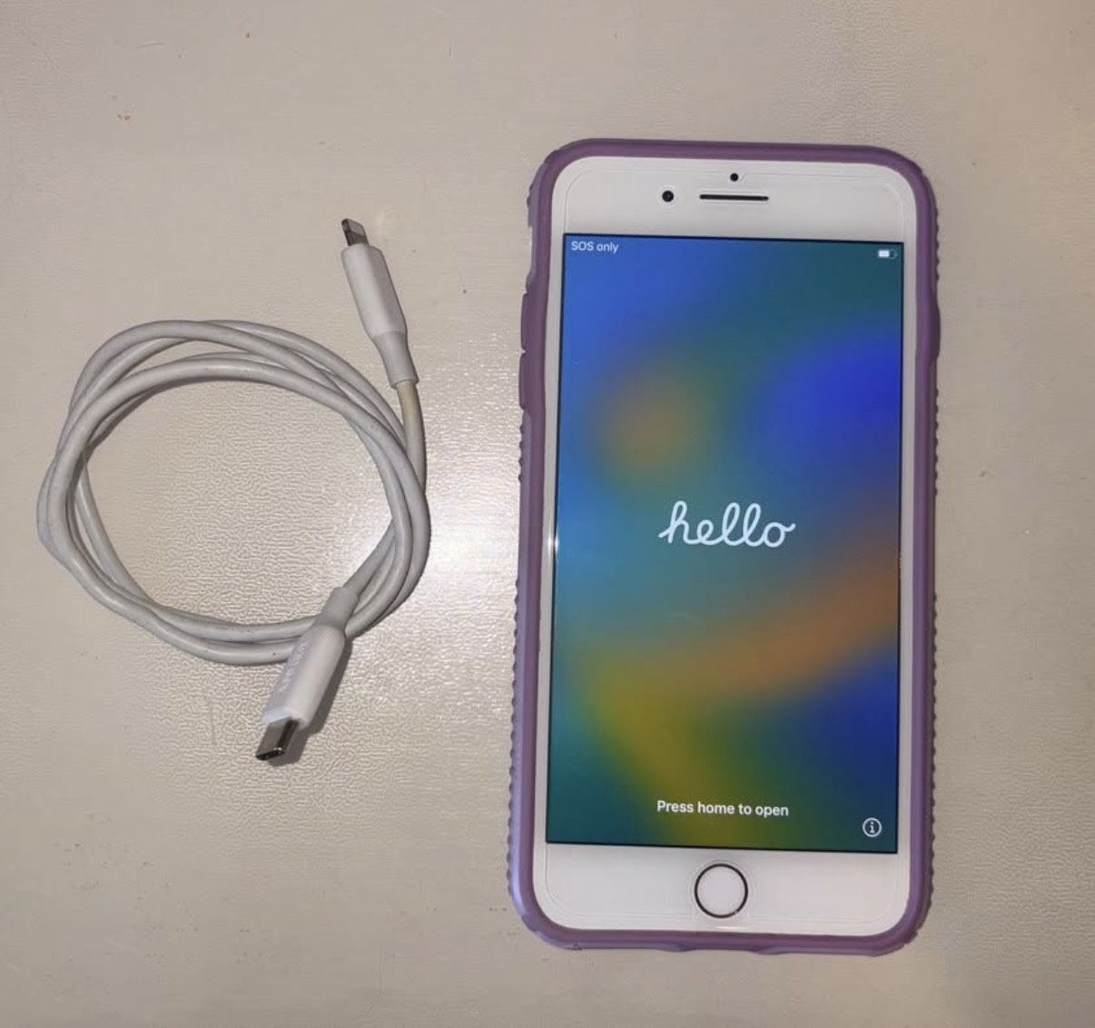 Apple Iphone 8 Plus Unlocked 93% Battery Health Excellent Shape w Case