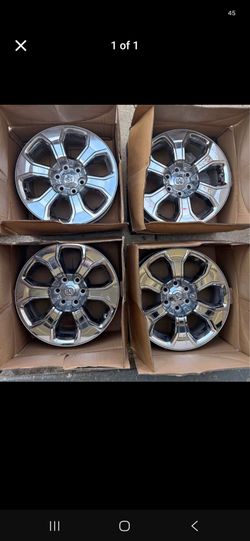 20' Dodge Ram oem chrome wheels