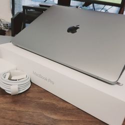 Apple MacBook Pro, M2, Newest MacOS, +box