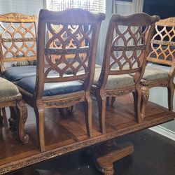 Dinning Room Table And Chairs
