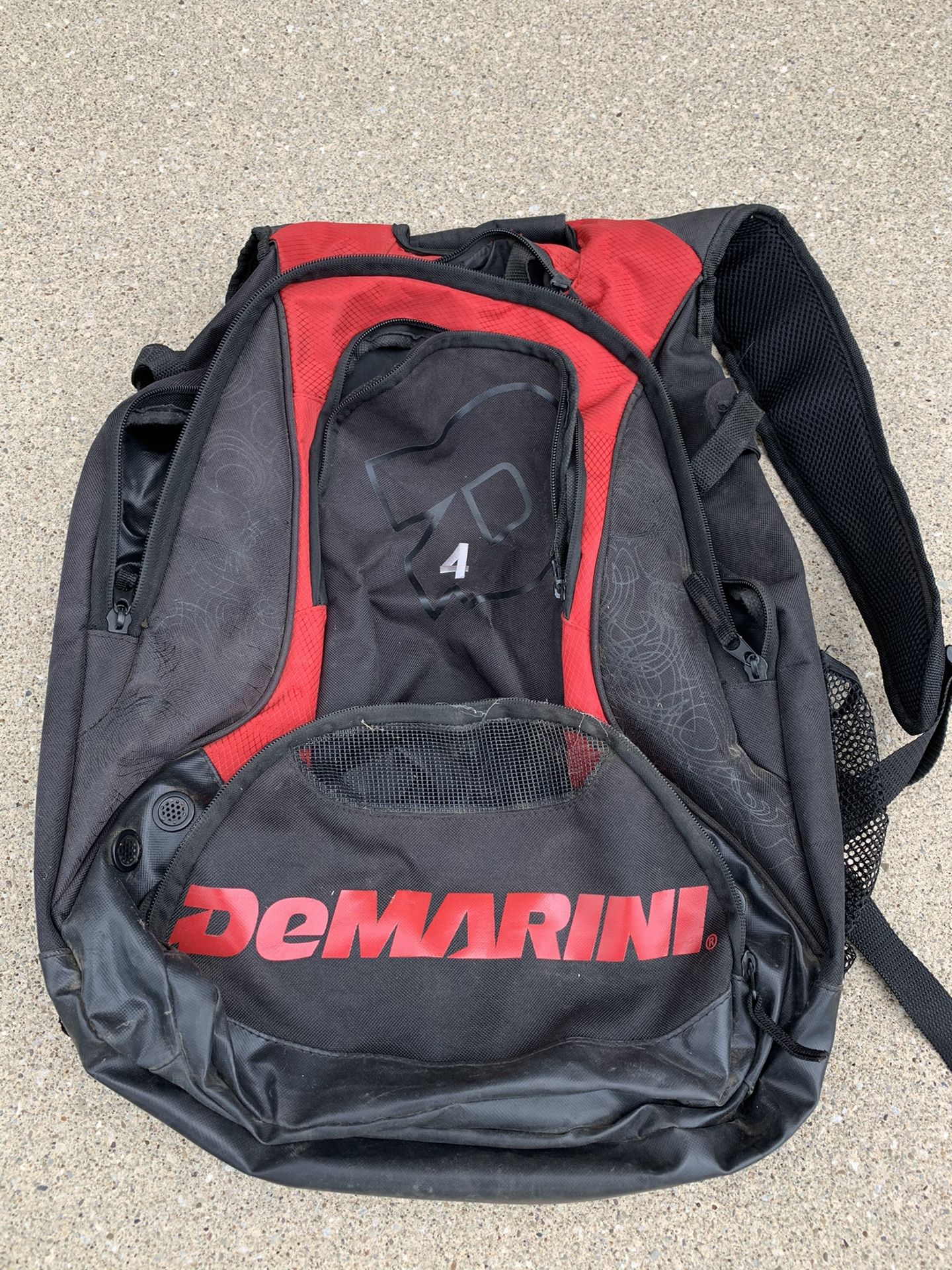 Bat bag - demarini (backpack style)