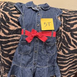 Gymboree Size  5T Vintage Poppy Love Dress With Red ribbon belt In Excellent Condition