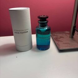 $230(New) Louis Vuitton afternoon swim  