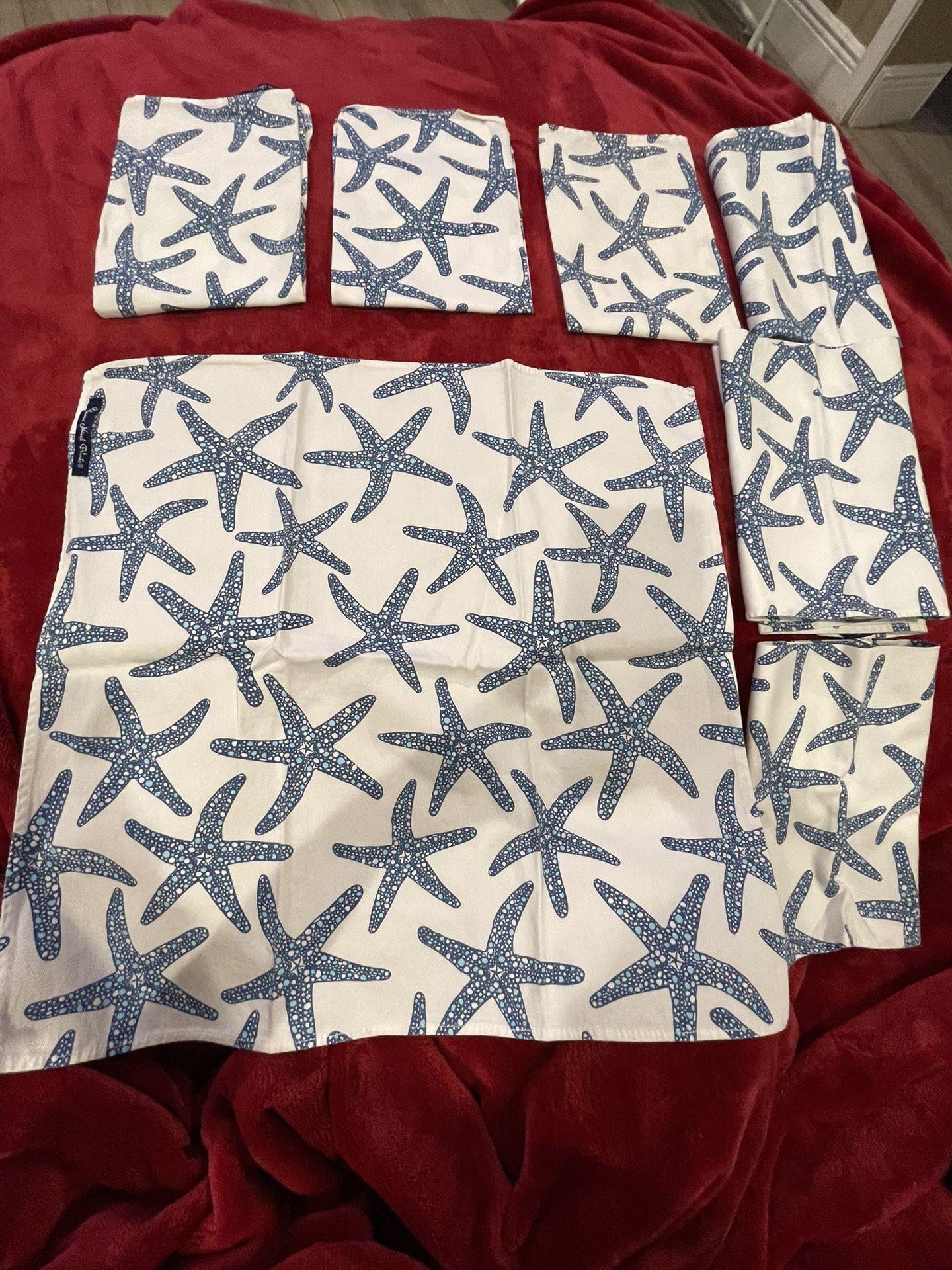 8 White And Blue Star Cloth Napkins 18 X 18.5" Inches