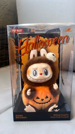 Labubu Sitting pumpkin 🎃 